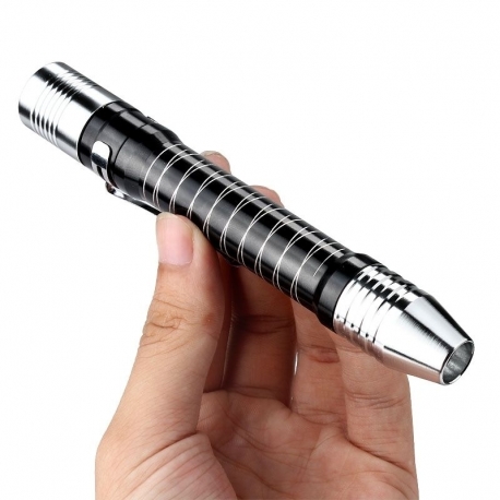 Mini Linterna LED XPE 240 lúmenes