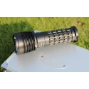 Linterna Olight SR50 Intimidator SST50 de 800Lm